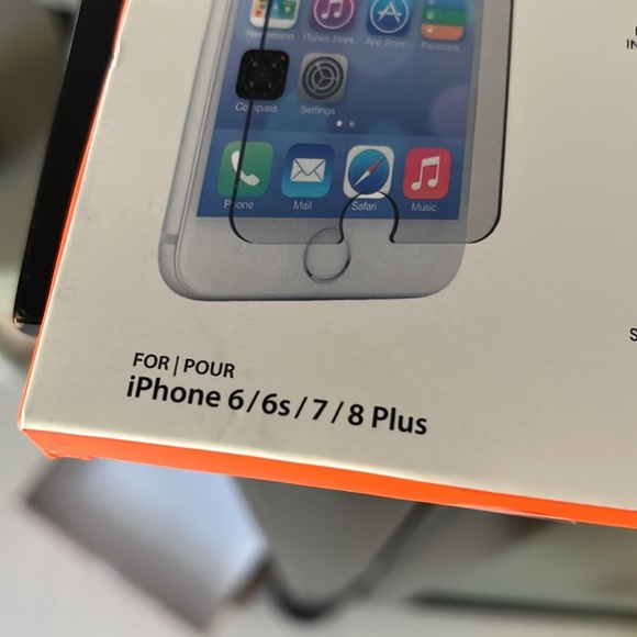 One phone protector Tempered Glass screen protector 6/6s/7/8 plus. - Picture 2 of 3